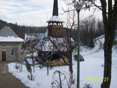 Biserica de lemn si piatra